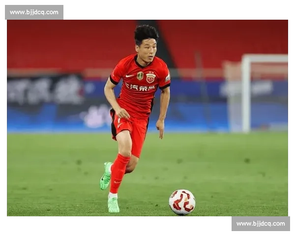 武磊身价暴跌!从 1000 万欧巅峰到 70 万欧,中国锋线传奇如何跌落神坛? 武磊身价暴跌!从 1000 万欧巅峰到 70 万欧,中国锋线传奇如何跌落神坛?